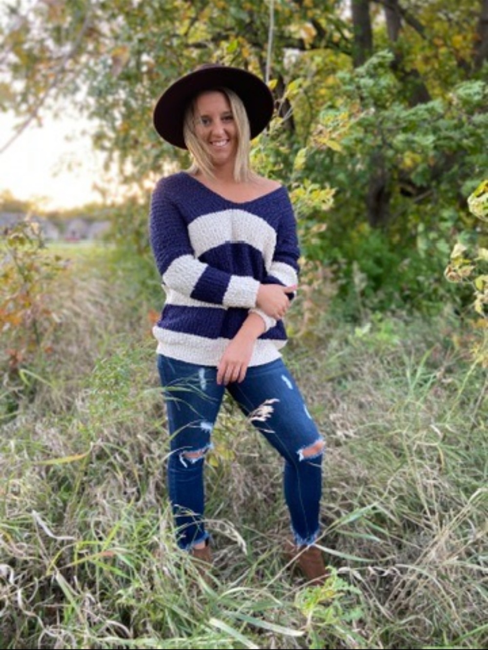 Chunky V-Neck Striped Sweater - Navy and Cream